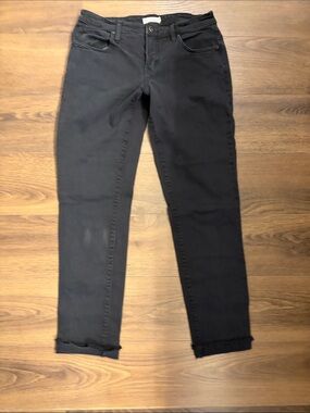 Carve Designs Jeans Black jeans size 4 raw edge hem slight scuff above knee
